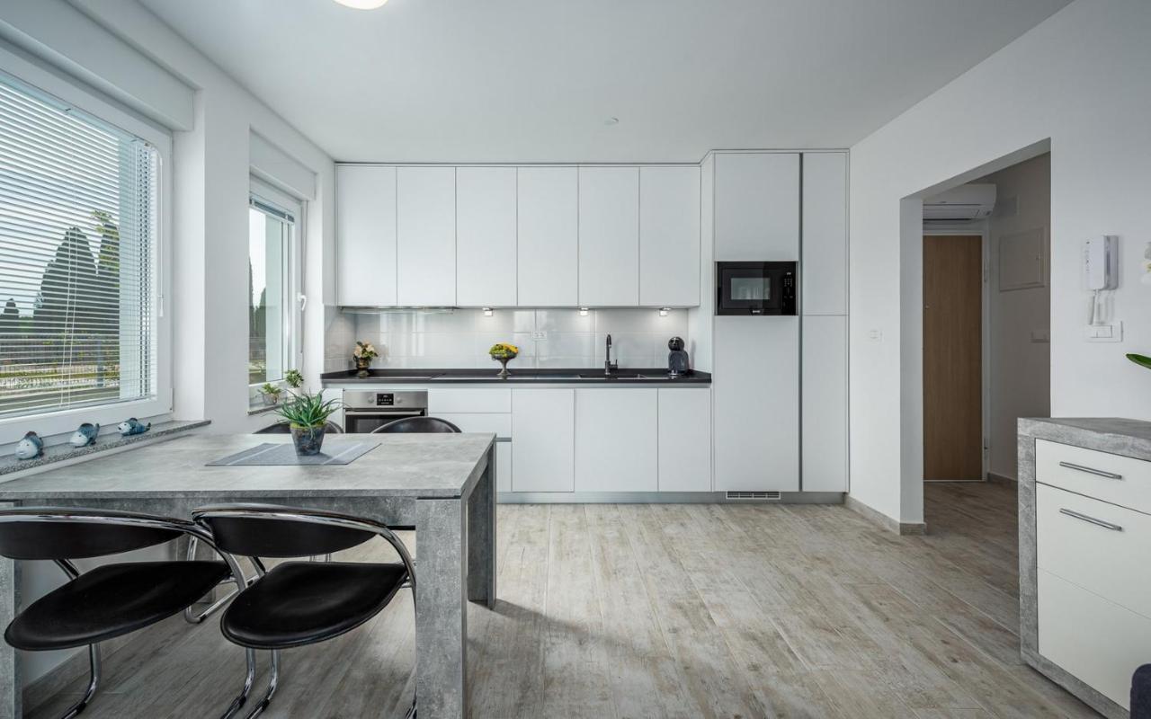 Sofia House With Apartment أوماغ المظهر الخارجي الصورة